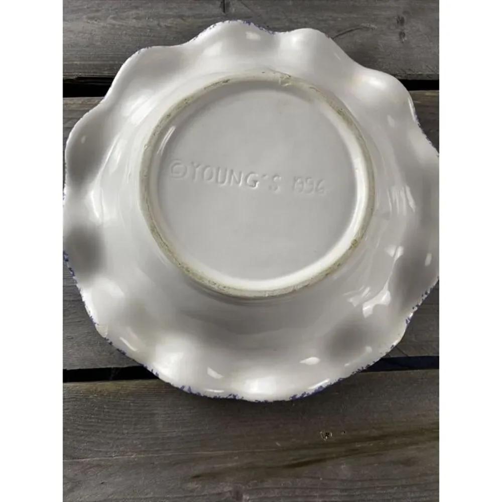 Young's 1996 Blue White Spongeware Stoneware Bowl With Wavy Edge 9.75